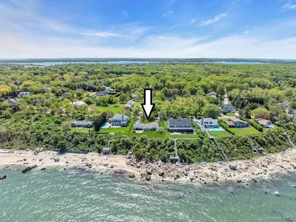 2100 Sound Drive, Greenport NY 11944