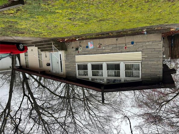 78 Samuel Street, Ronkonkoma NY 11779