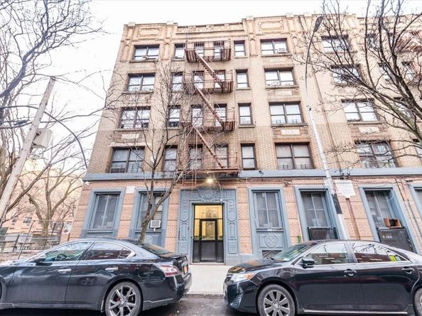 950 Hoe Avenue 4C, Bronx NY 10459