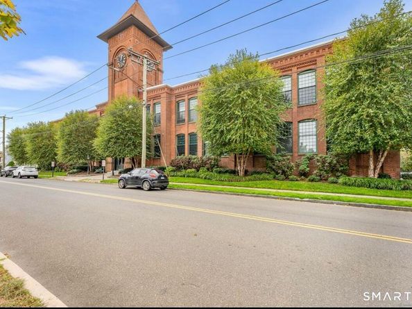 25 Grand Street 111, Norwalk CT 06851