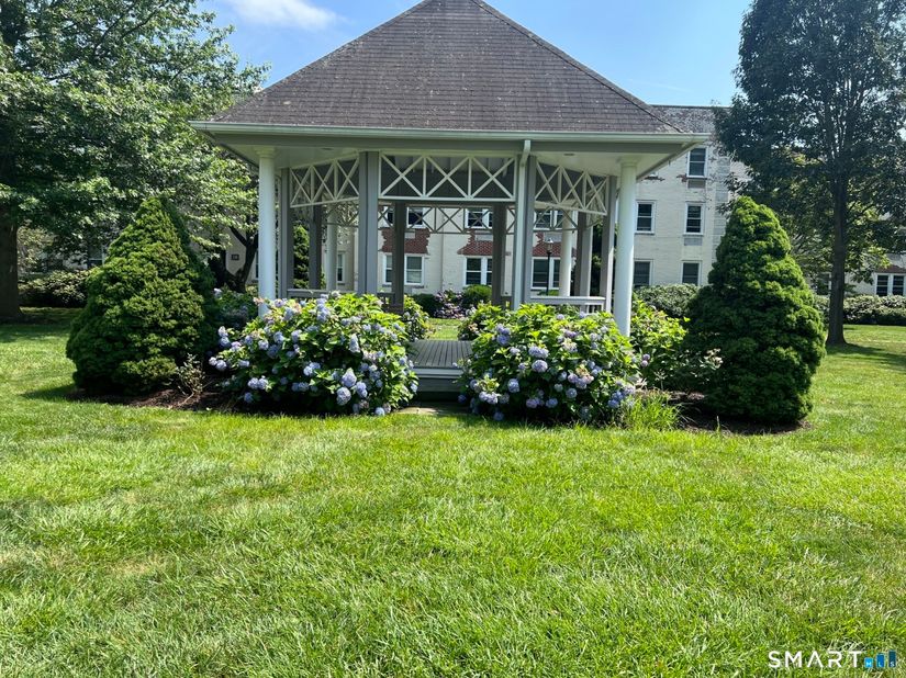 132 Summer Street 1D, Stamford CT 06905