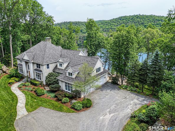 62 Riverford Road, Brookfield CT 06804
