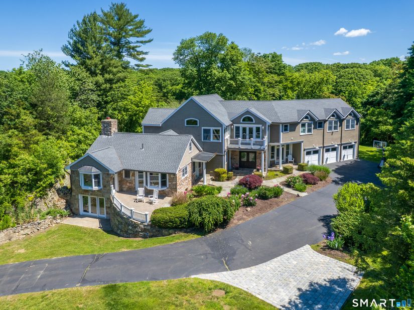 74 Black Rock Turnpike, Redding CT 06896