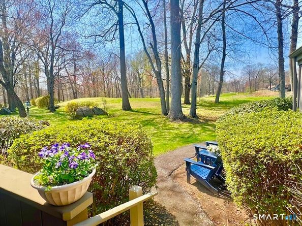 261 Agawam Drive A, Stratford CT 06614