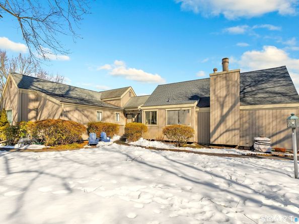 261 Agawam Drive A, Stratford CT 06614