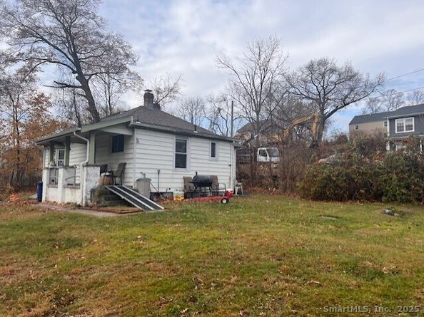 936 Chopsey Hill Road, Bridgeport CT 06606