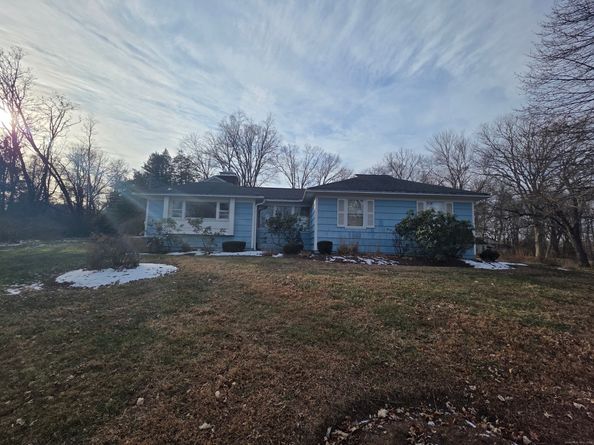 4 Ridge Road, Bethel CT 06801