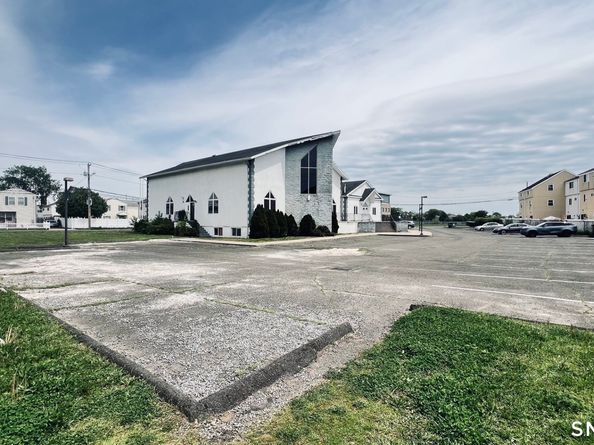 240 Hamilton Street, Bridgeport CT 06608