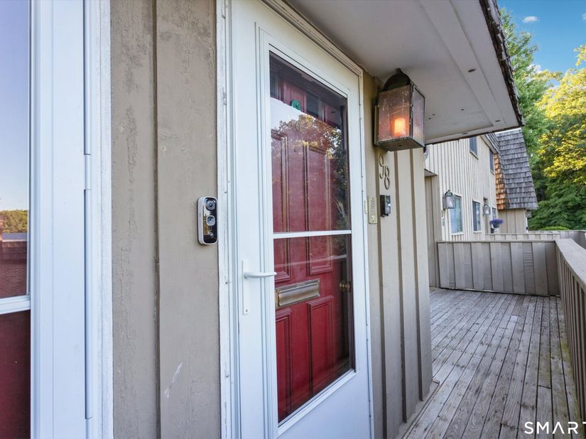 98 Gillies Lane 98, Norwalk CT 06854