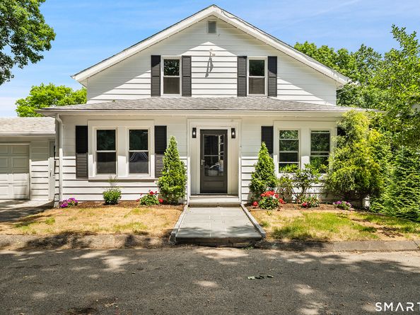 275 Riverview Avenue, Shelton CT 06484