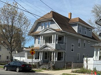 739-743 Brooks Street