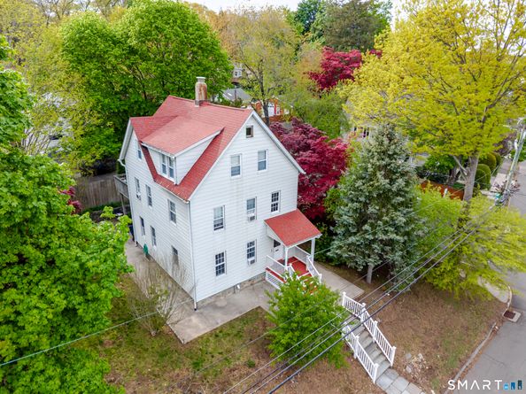 192 Knickerbocker Avenue, Stamford CT 06907