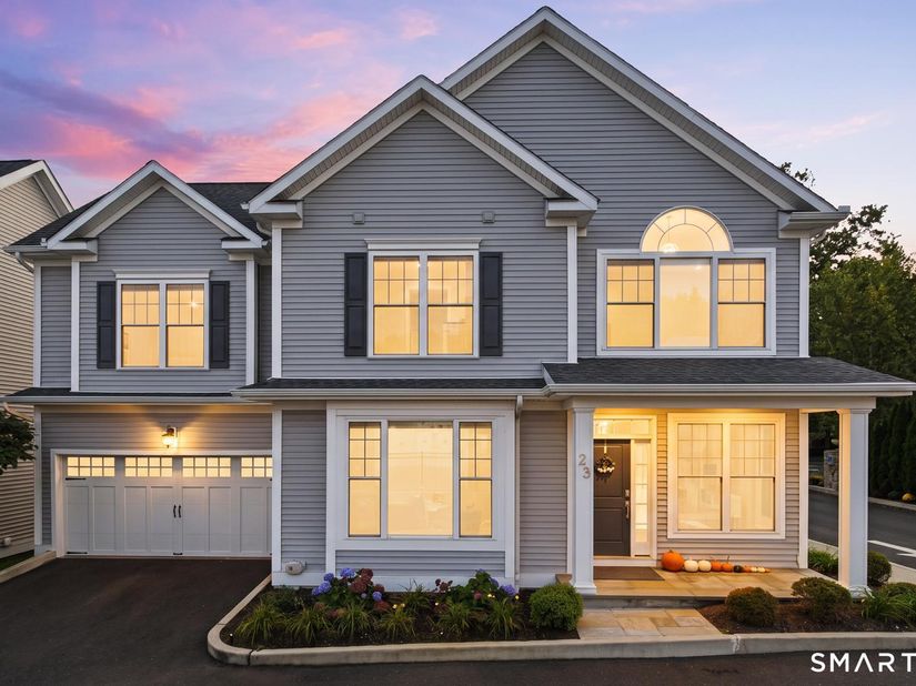 159 Colonial Road 23, Stamford CT 06906