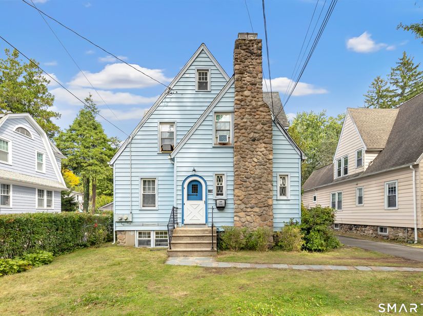 109 Oaklawn Avenue, Stamford CT 06905