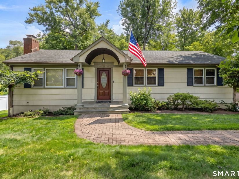 52 Devils Garden Road, Norwalk CT 06854