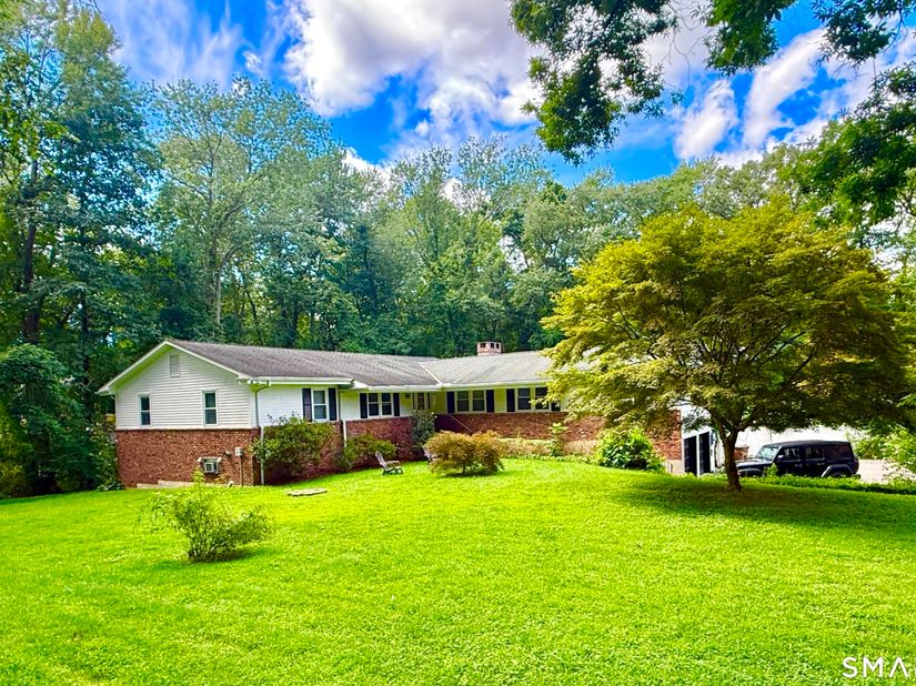 11 Joan Road, Stamford CT 06905