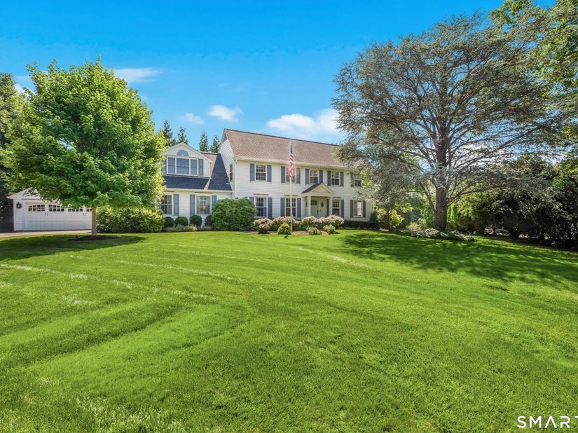 20 Lighthouse Way, Darien CT 06820
