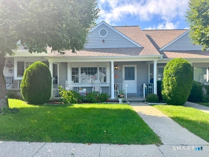 28 Highland Drive 28, Monroe CT 06468