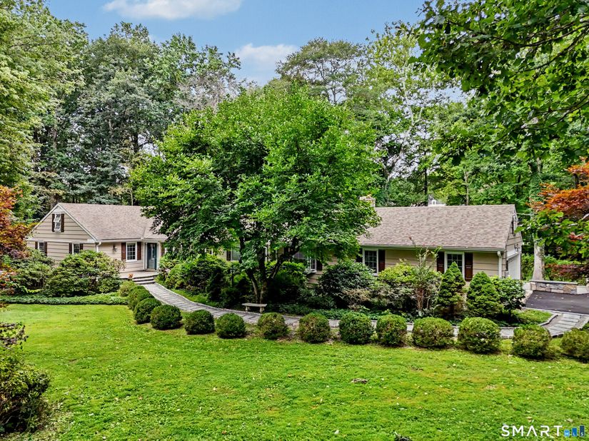 2 Stony Brook Road S, Darien CT 06820