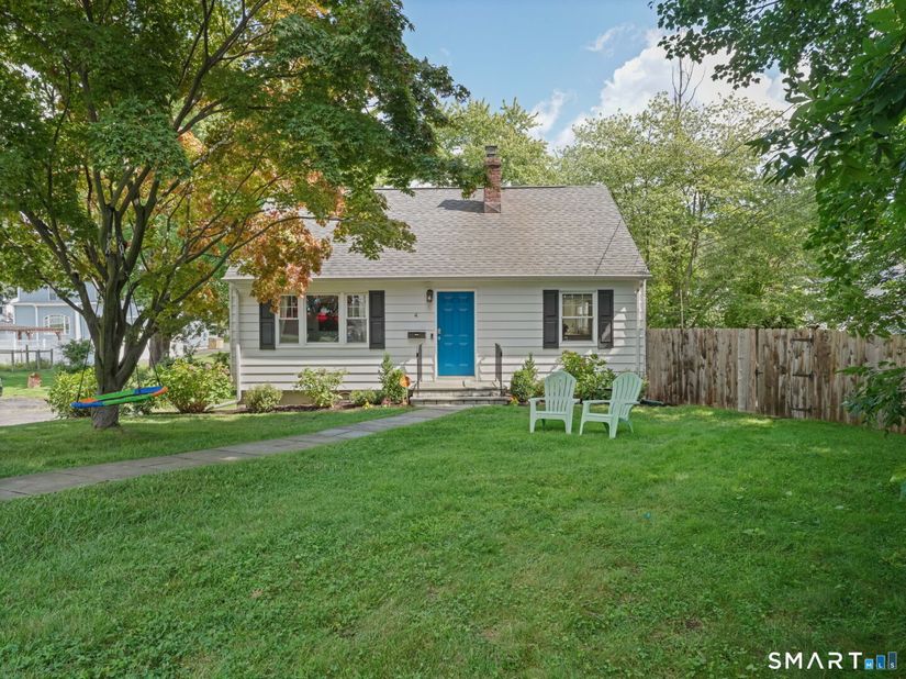 4 Cedarhurst Lane, Fairfield CT 06825