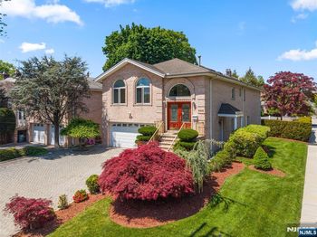 499 Morse Avenue