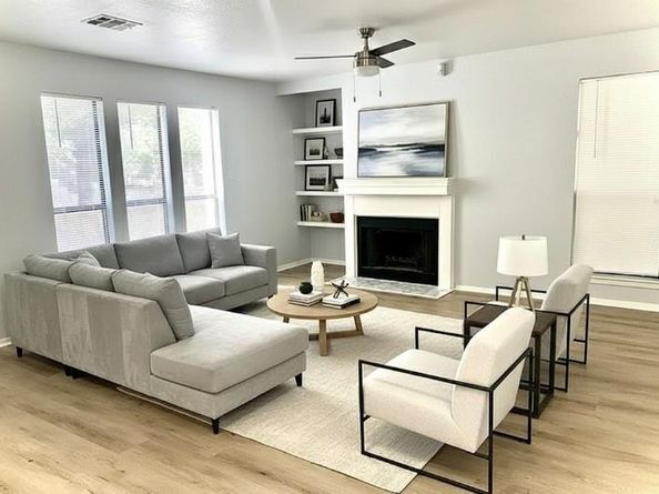 9601  Walnut Street  5101, Dallas Texas 75243