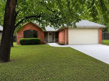 2812  Howard Court 