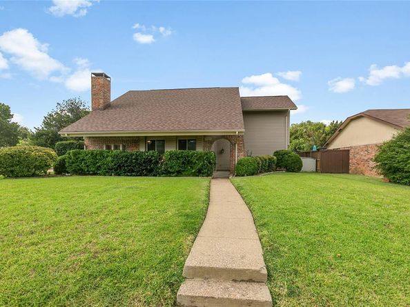 3302  Ivanhoe Lane , Garland Texas 75044