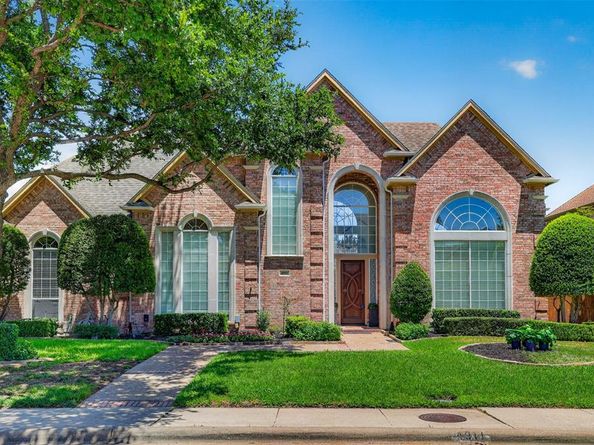 4911  Holly Tree Drive , Dallas Texas 75287