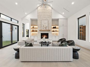 6475  Trammel Drive 