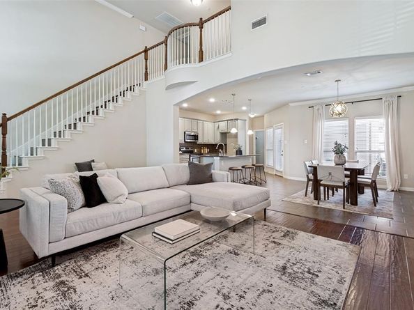 4916  Empire Way , Irving Texas 75038