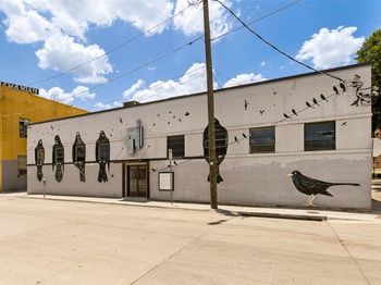 215 N Walton Street 