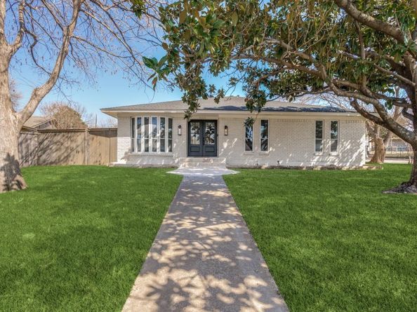 9008  Flicker Lane , Dallas Texas 75238