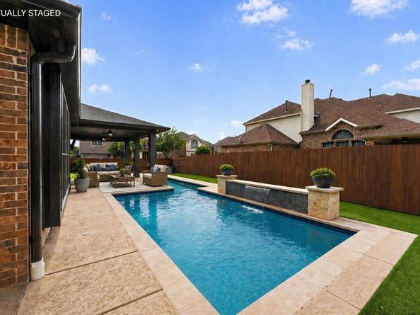 2760  Explorador  , Grand Prairie Texas 75054