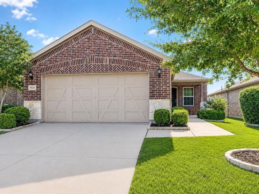 7620  Parade Drive , Little Elm Texas 76227