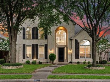 1417  Cool Springs Drive 