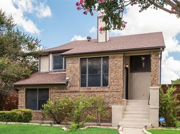 1613  Kingspoint Drive 