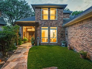 2034  Hillcrest Court 