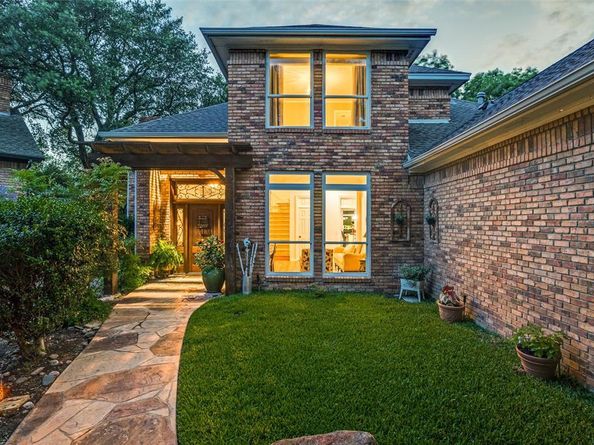 2034  Hillcrest Court , McKinney Texas 75072