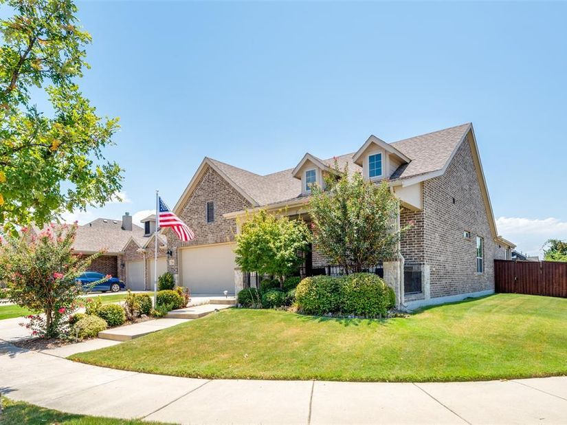 704  Louisville Road , Aubrey Texas 76227