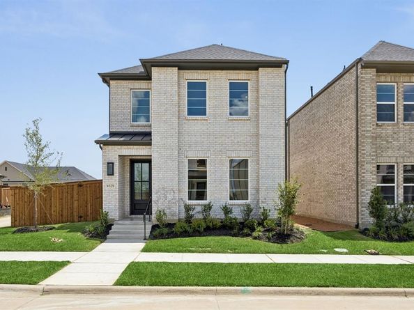 329  Callum Parkway , Celina Texas 75009
