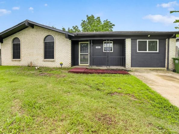 15131  Oakwood Lane , Balch Springs Texas 75180