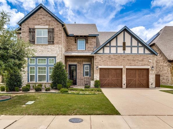 17605  Crabapple Court , Dallas Texas 75252