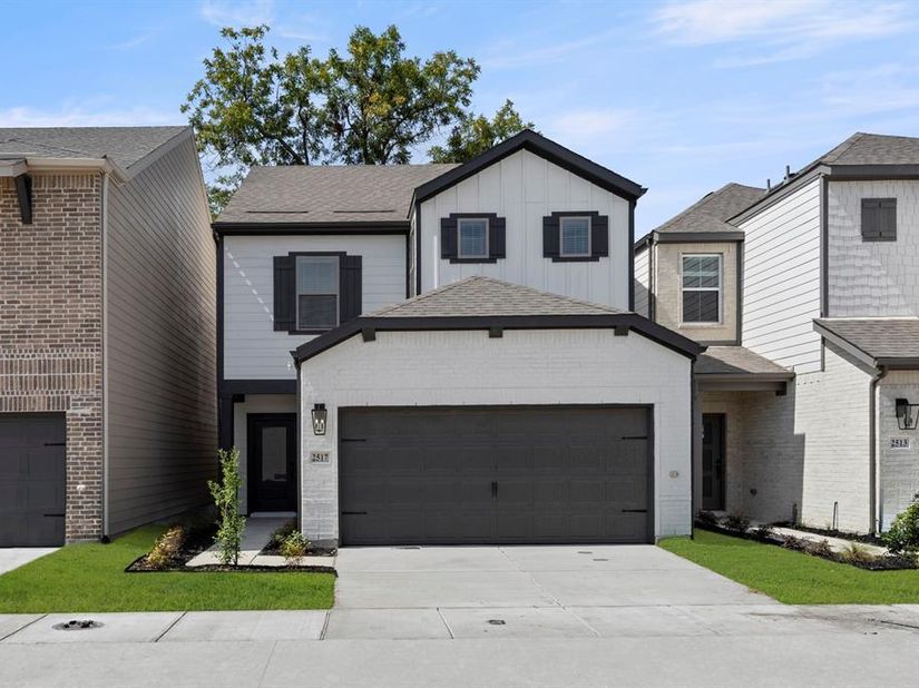 2517  Lost Maples Lane , Dallas Texas 75228