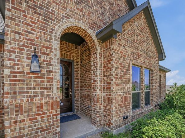 8110  Spanish Hills Drive , Benbrook Texas 76126