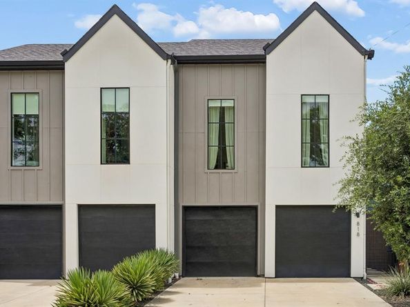 818  Muncie Avenue , Dallas Texas 75212