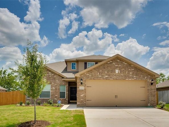 215  SILVERLEAF Drive , Princeton Texas 75407