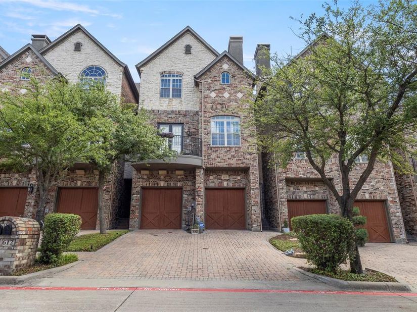 612  Rockingham Drive , Irving Texas 75063