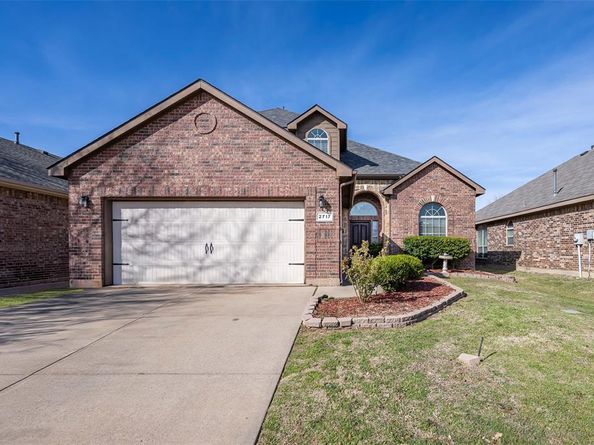 2717  TWINFLOWER Drive , Fort Worth Texas 76244