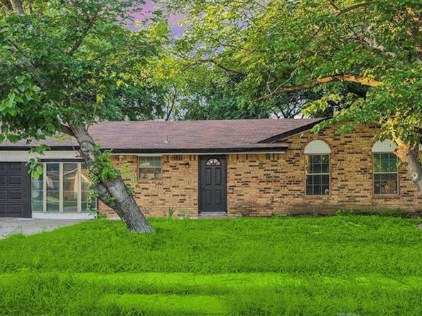 133  Buie Drive , Everman Texas 76140